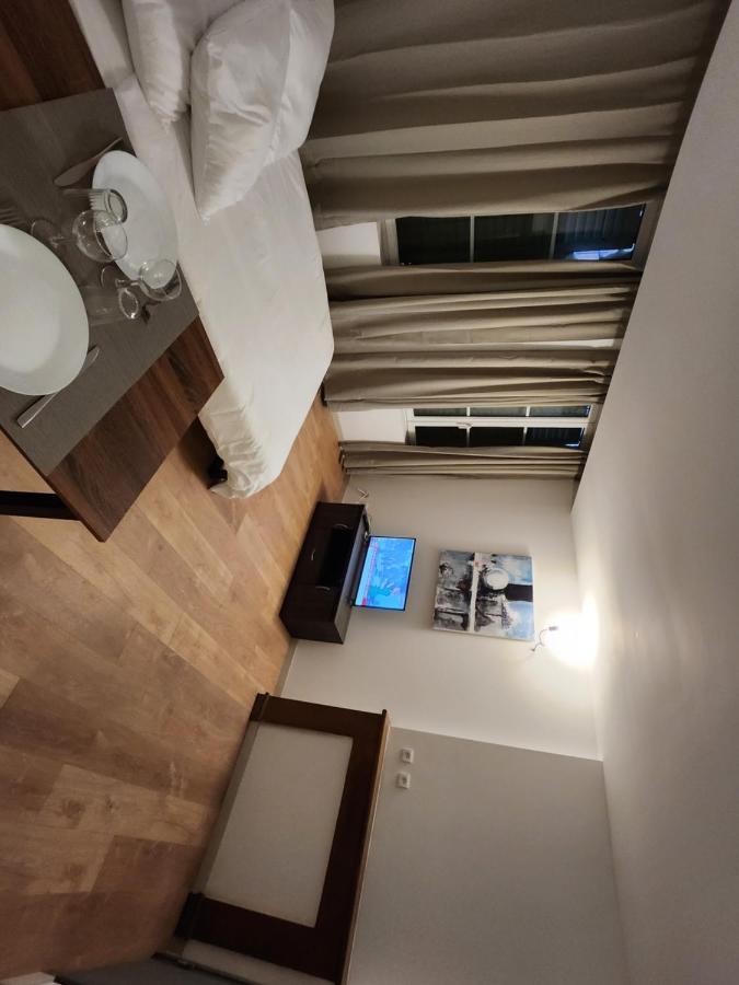 Studio Cozy Centre Ville Rdc バル・ル・デュック エクステリア 写真
